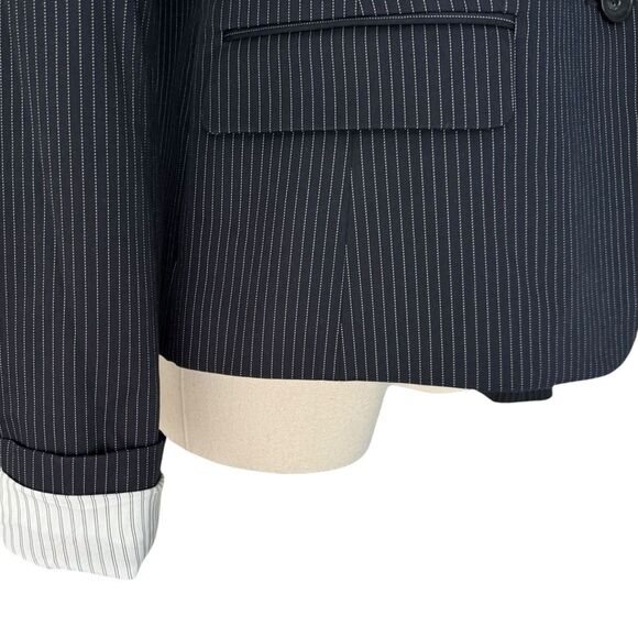 ANN TAYLOR NWOT 2 pocket Cotton mix blazer in Navy Pinstripe Size 4 - Picture 7 of 10